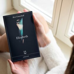 RECENSIONE: Elizabeth (Ken Greenhall)