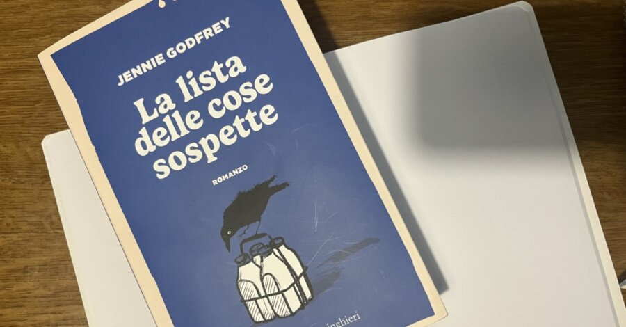 La lista delle cose sospette  di Jennie Godfrey (Bollati Boringhieri)